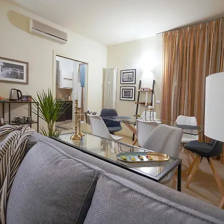아파트 Verona City Centre Apartment