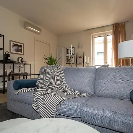 아파트 Verona City Centre Apartment *